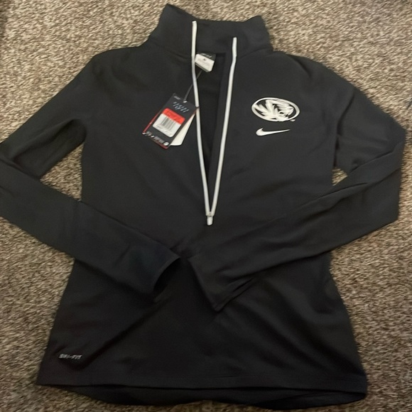 Nike Tops - 🤑🤑Nike Missouri MIZZOU Tigers Dry fit 3/4 zip shirt. NWT